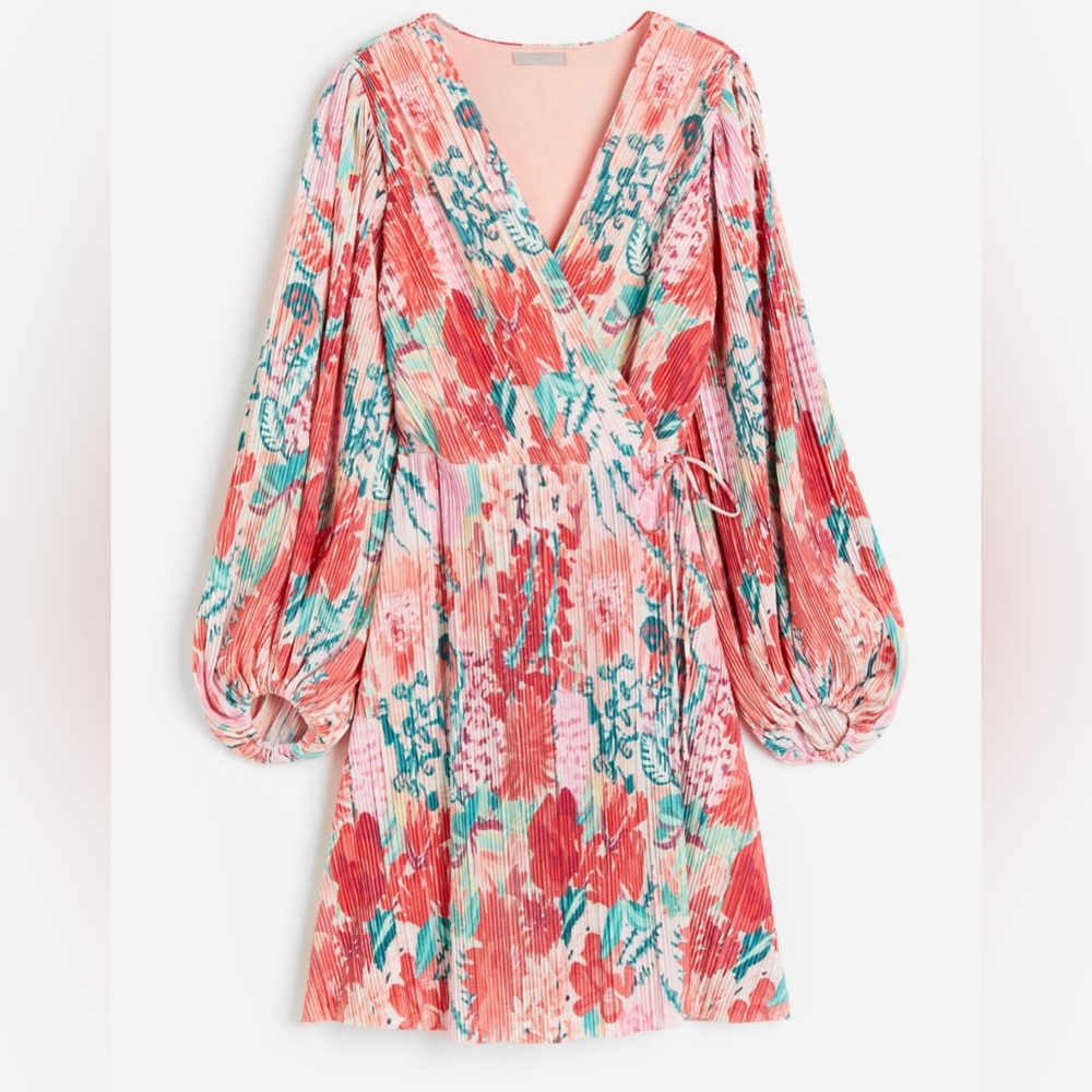 NWT H&M Pleated Wrap Short Dress